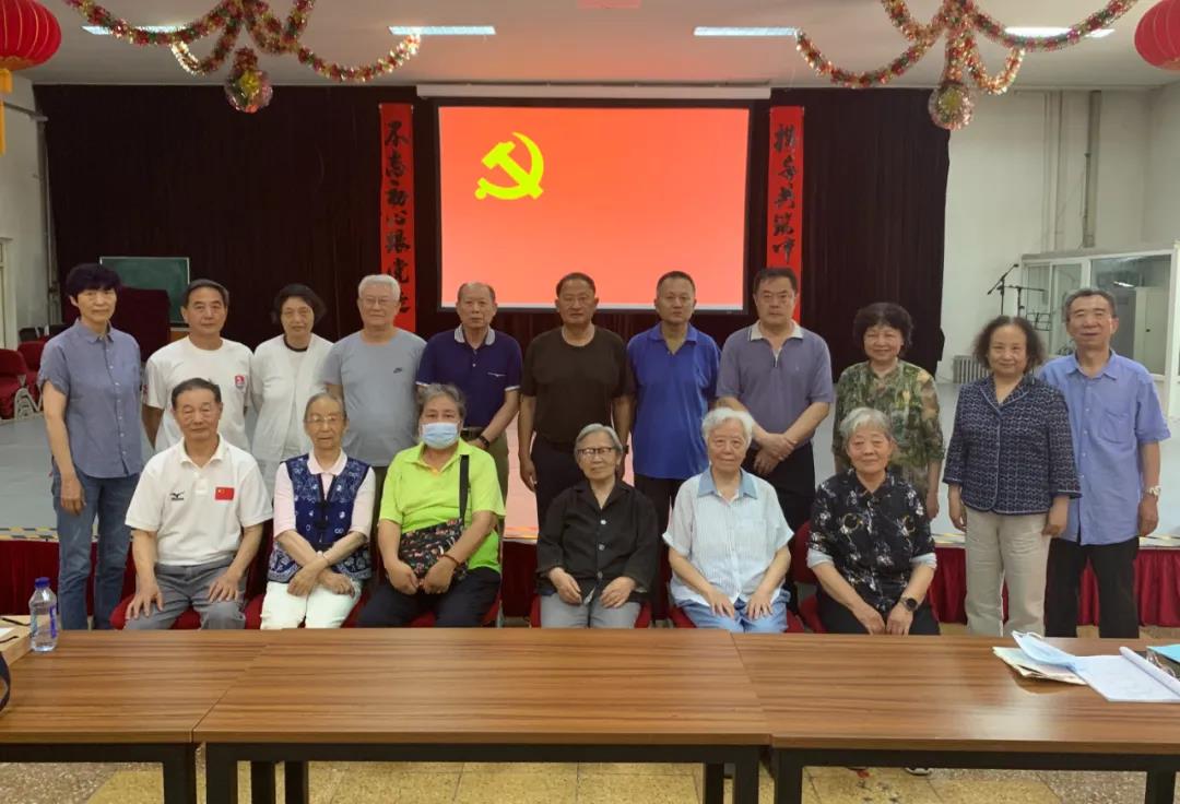 31d7379e09fe4354972936011cee8735.jpg 31d7379e09fe4354972936011cee8735.jpg