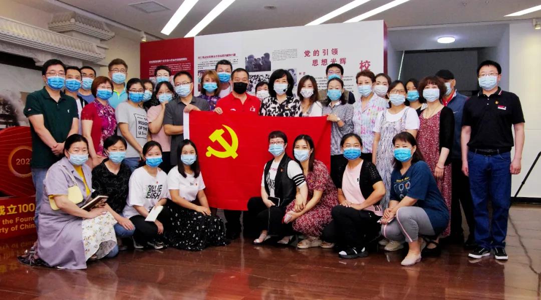 b4a12d62f9bf4c14abfe628114e3a4dd.jpg b4a12d62f9bf4c14abfe628114e3a4dd.jpg