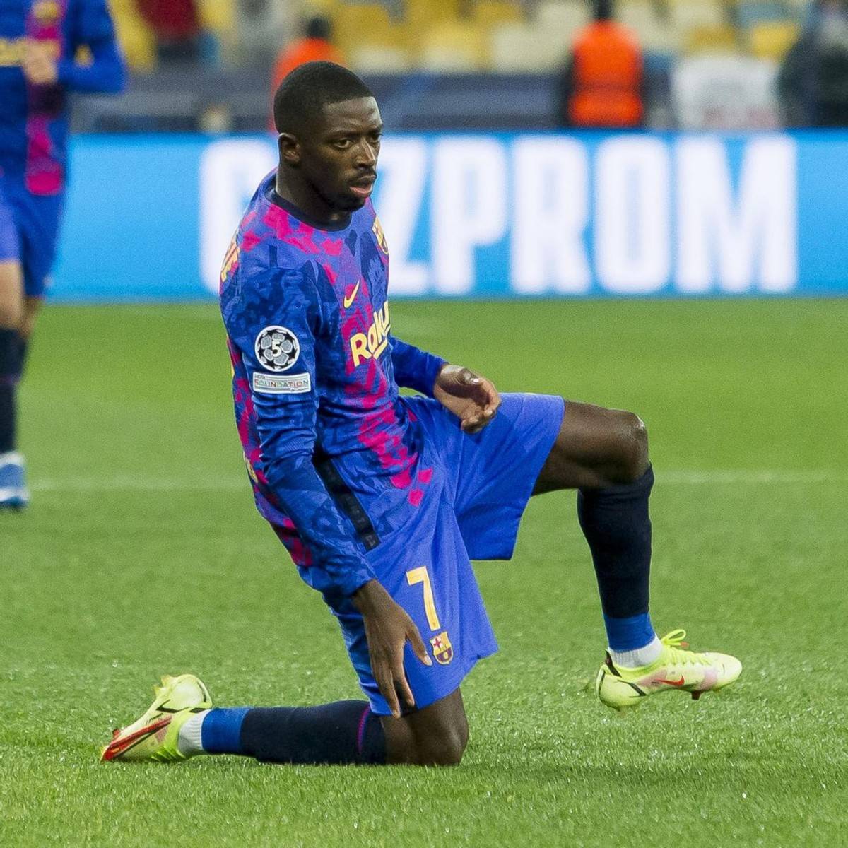 法甲清晨走向成谜，纽约尼克斯内部沟通，管理层满意，纪律约束更严格