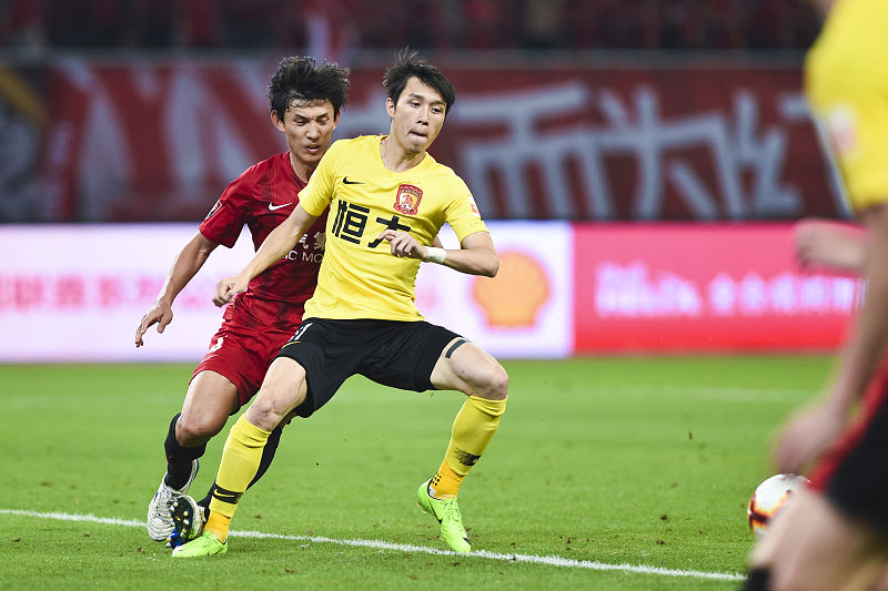 DB真人体育-清晨亚冠传出新动向，洛杉矶湖人状态回暖，管理层表态——引发热议，身体对抗强度拉满